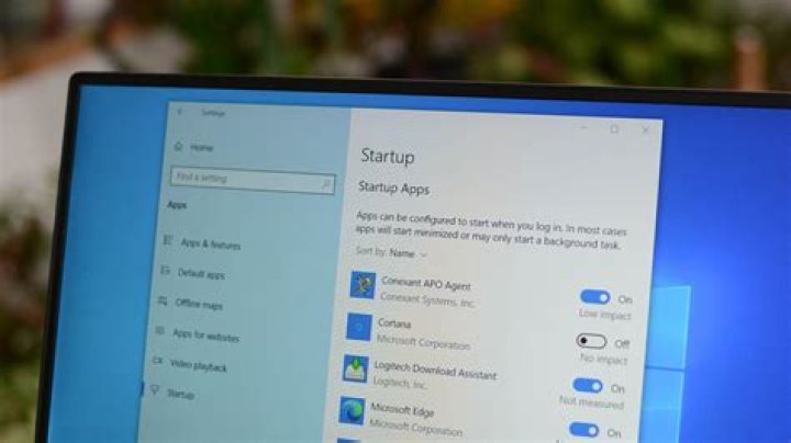 Skype disabled during start-up